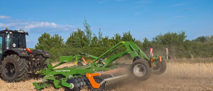 De kernelementen van de Amazone CatrosXL zijn de grote schijven van 610 millimeter met 25 centimeter afstand.