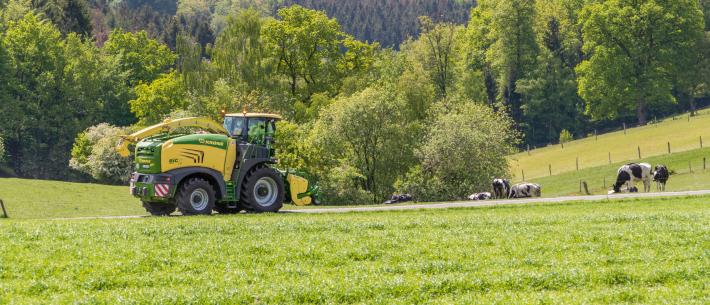 Krone Big X op transport 