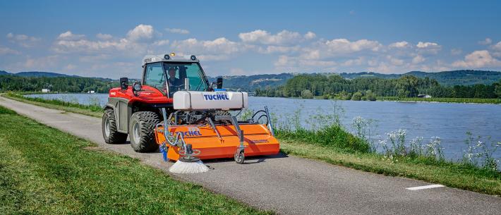 Reform Metrac H75 met reinigingsopbouw 