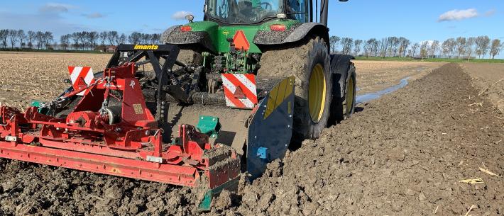 Imants krukasspitter aan het werk