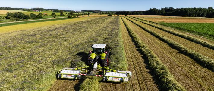 Claas Cemos maaien 