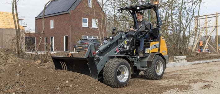 Tobroco Giant G2300 wiellader 