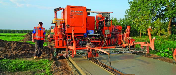 Grondig 5 (4784), 2021 (4388)