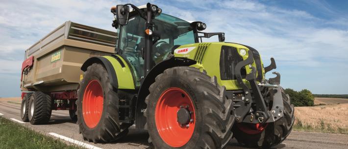 Claas Arion 400 trekker