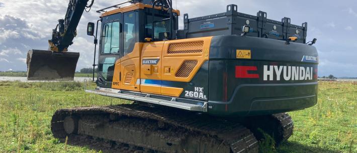 hyundai elektrische graafmachine AL260