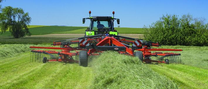 Kuhn brede harken met middenafleg 