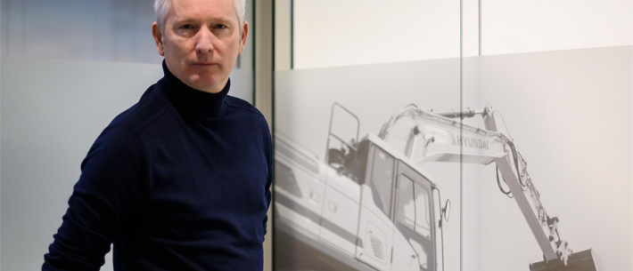 Wim van Mourik Grondig