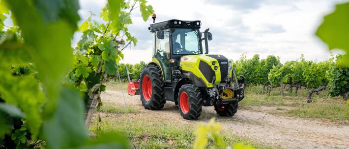 claas nexos smalspoortrekker 