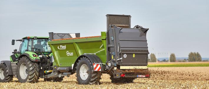 Fliegl vaste meststrooier 