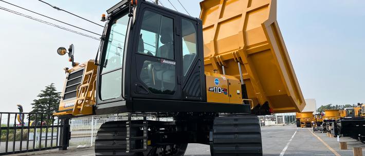 morooka rupsdumper bij kemp