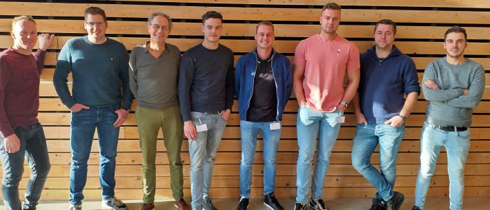 Foto deelnemers bedrijfsleer verdieping
