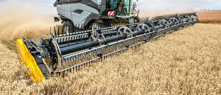 New Holland CR maaidorser goud agritechnica