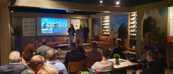 Alie Dijkstra en Reinie Boven, beurs van het Noorden