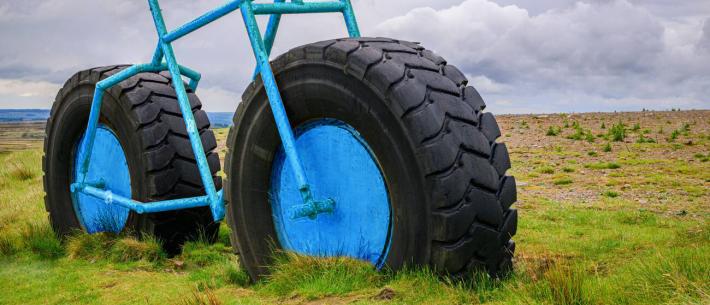 plaatje fiets met tractor banden