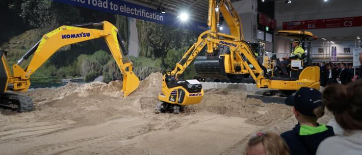 Komatsu van der spek intermat