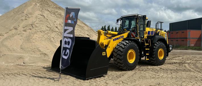 komatsu WA 475-11 wiellader 