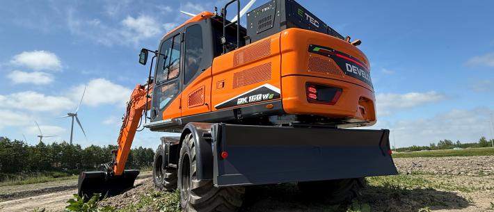 Develon Etec elektrische mobiele graafmachine 