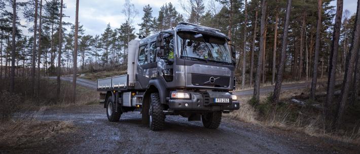 Volvo FL 4x4 truck 