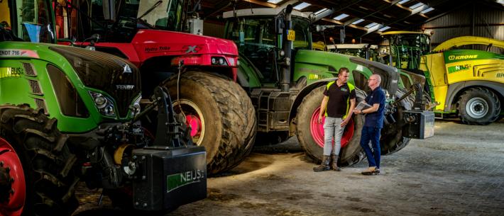 Adviseur in gesprek 