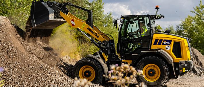 Komatsu WA170M-11 wiellader 