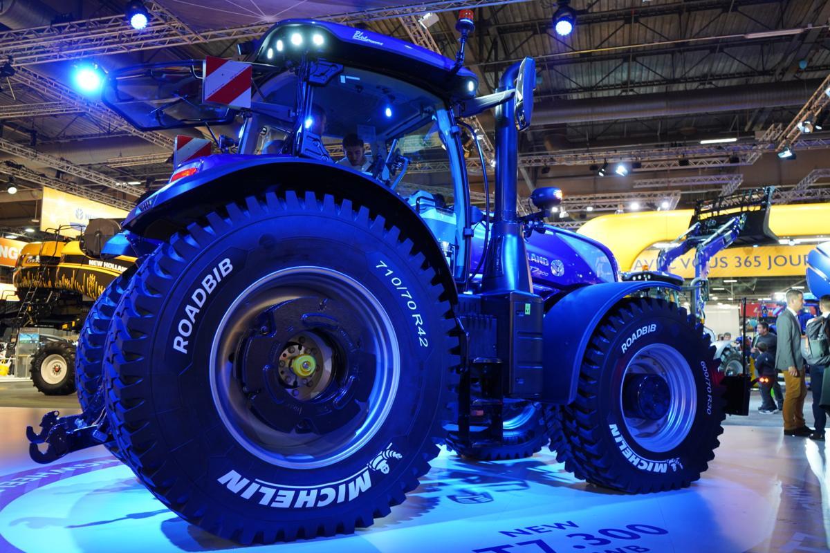 New Holland, Sima 