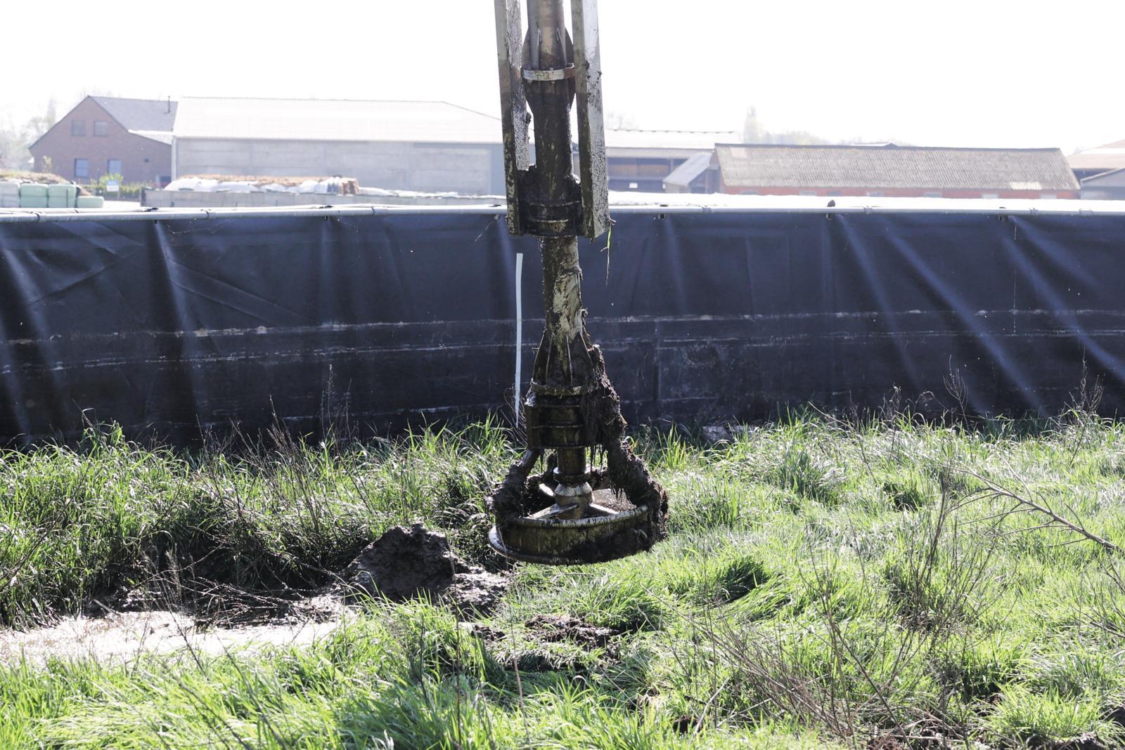 Gebr. Verkooyen in Langeweg bouwt nieuwe mixer