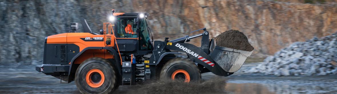 Doosan DW-7 wiellader 
