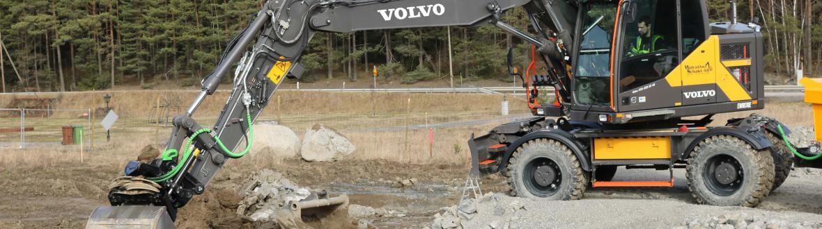 Steelwrist op Volvo mobiele graafmachine 