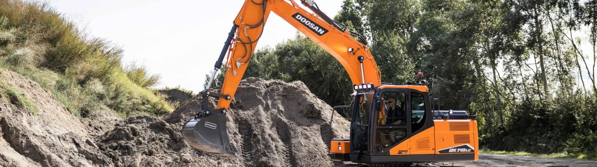 doosan DX 140 stage V rupsgraafmachine