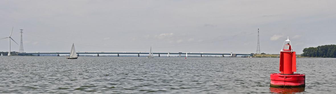 Haringvlietbrug