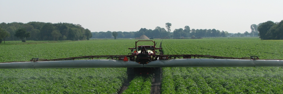 spuitmachine met luchtondersteuning