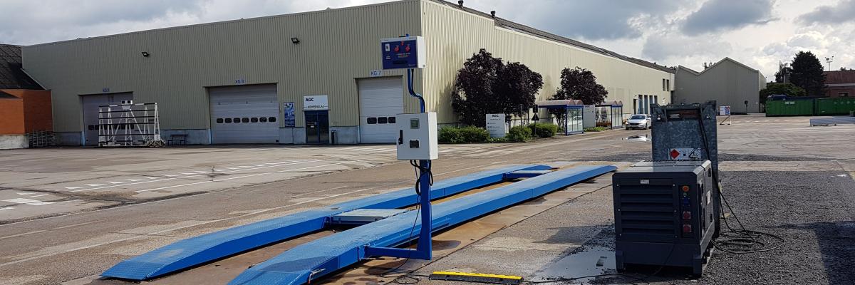 Het is een zestigtons weegbrug,  geijkt op 20 kilo met een printer.