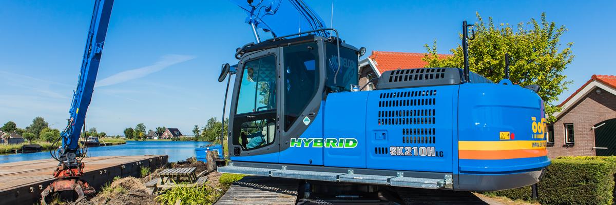 hybride kobelco graafmachine 2