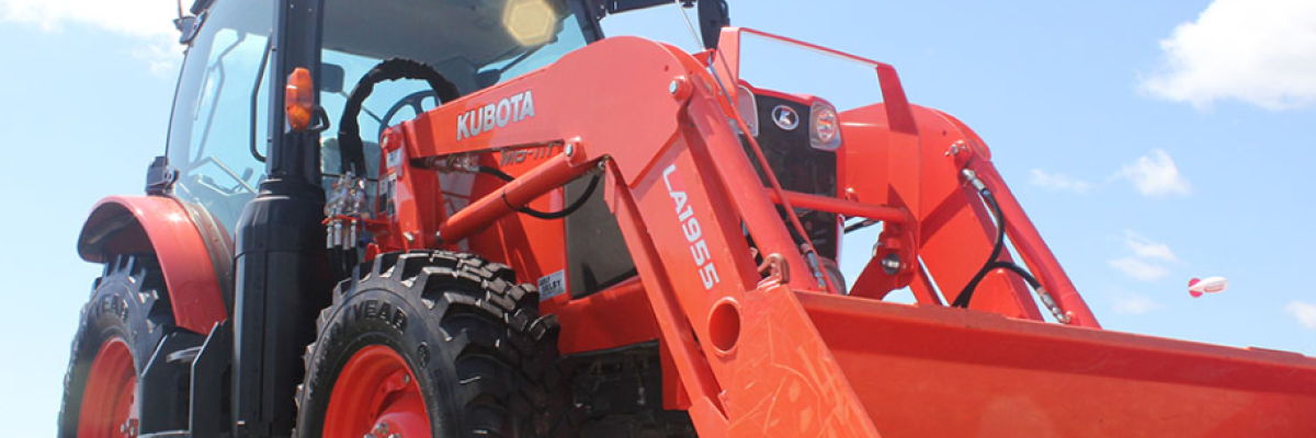 De R14T is beschikbaar voor compacttrekkers of compacte wielladers