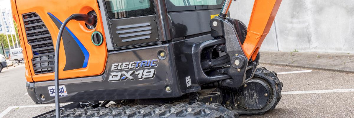 Opladen Doosan elektrische graafmachine 