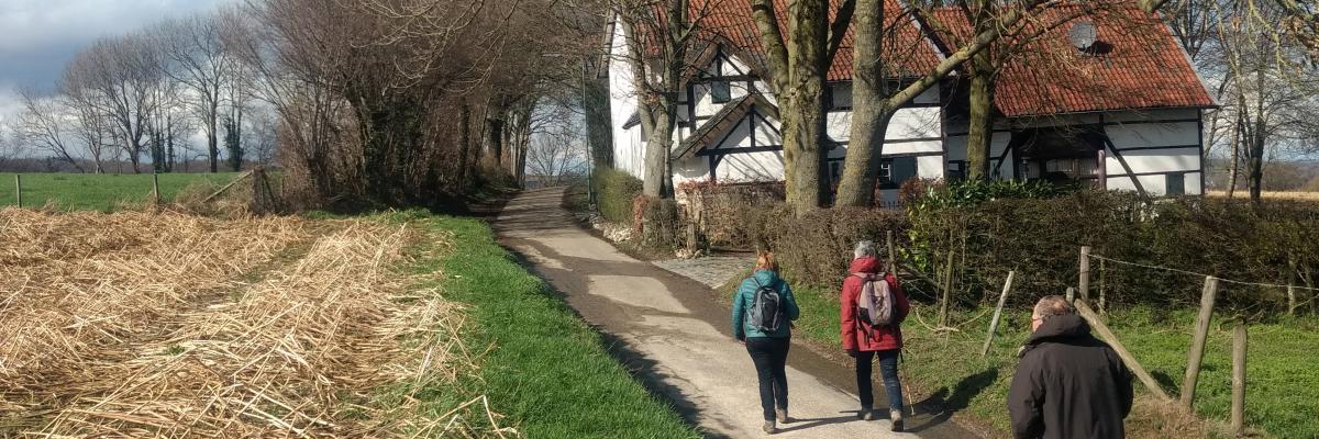 heuvelland, Limburg (264), 2021 (4388), verkeer (112)