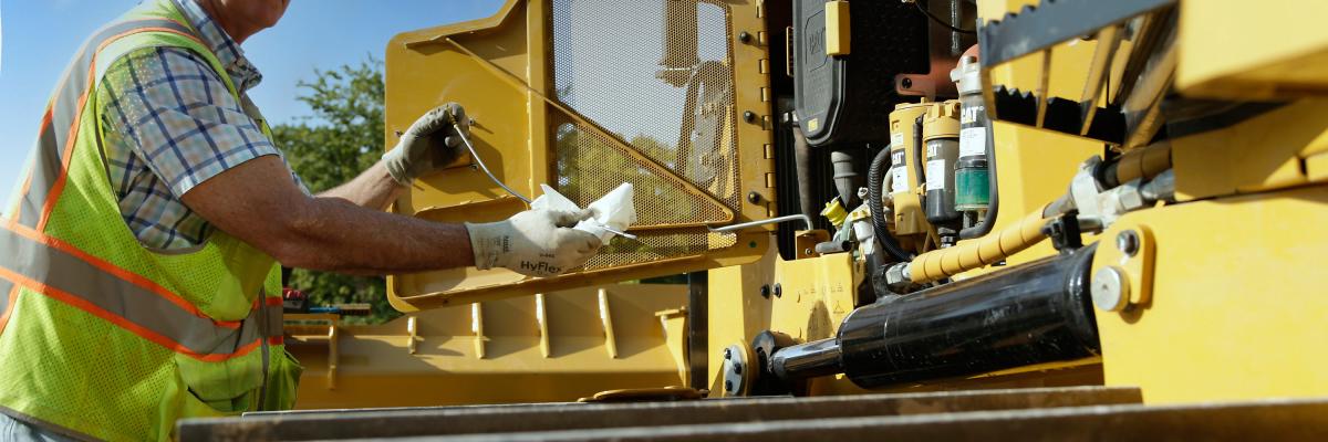Cat D4 bulldozer onderhoud