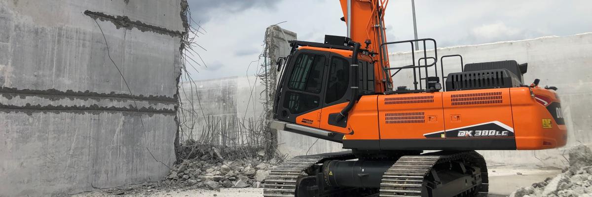 Doosan DX 380 DM-7 sloop graafmachine