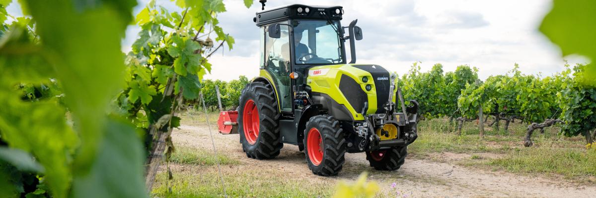 claas nexos smalspoortrekker 