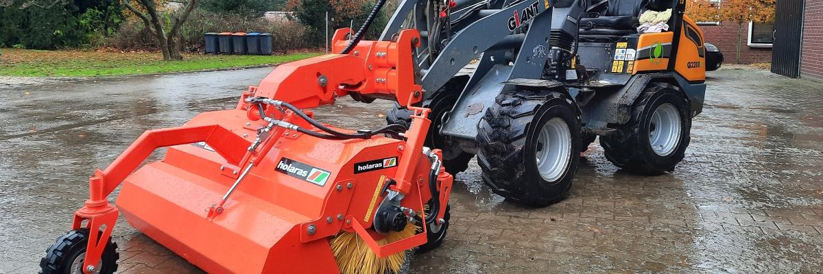 smallere Holaras H 150 bezem 