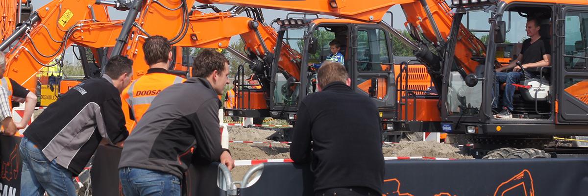 TKD, 2018, Doosan, draaien, machinist, medewerker