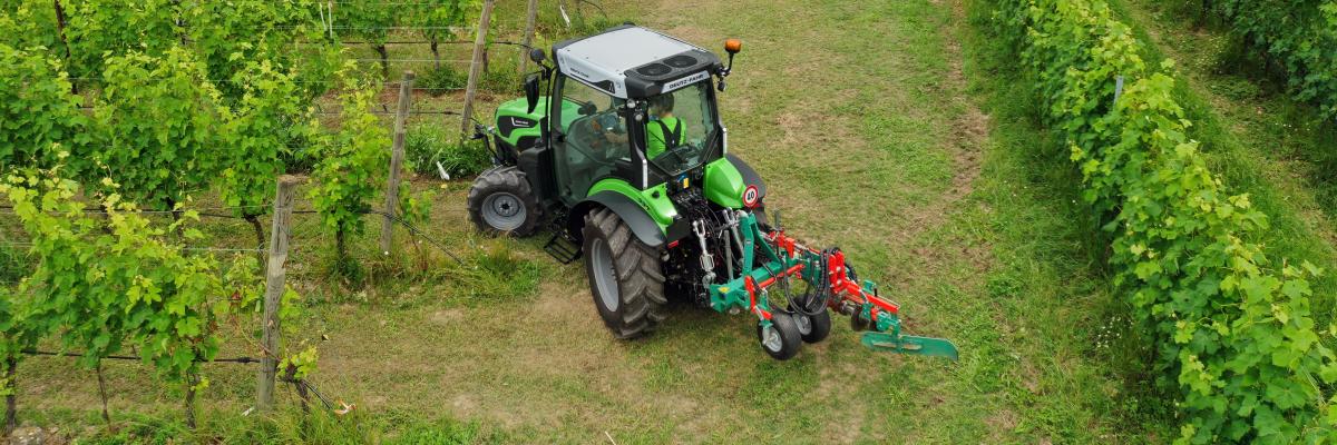 deutz fahr 5 DF vierwielbesturing