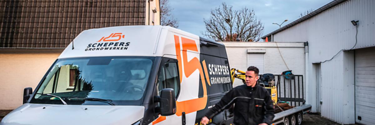Jarno Schepers, grondverzet, minikraan, werkbusje, bedrijfsauto, bedrijfswagen