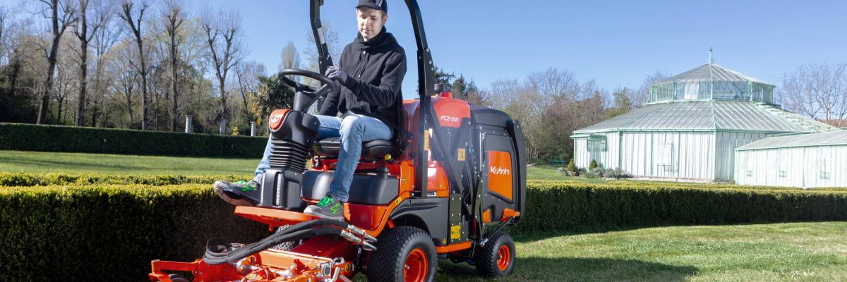 Kubota FC2 221 maaiopvangcombinatie