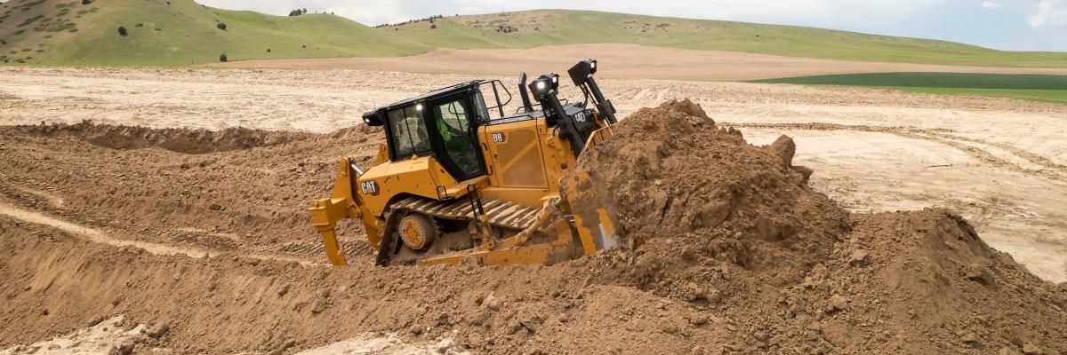 Cat D8 bulldozer 