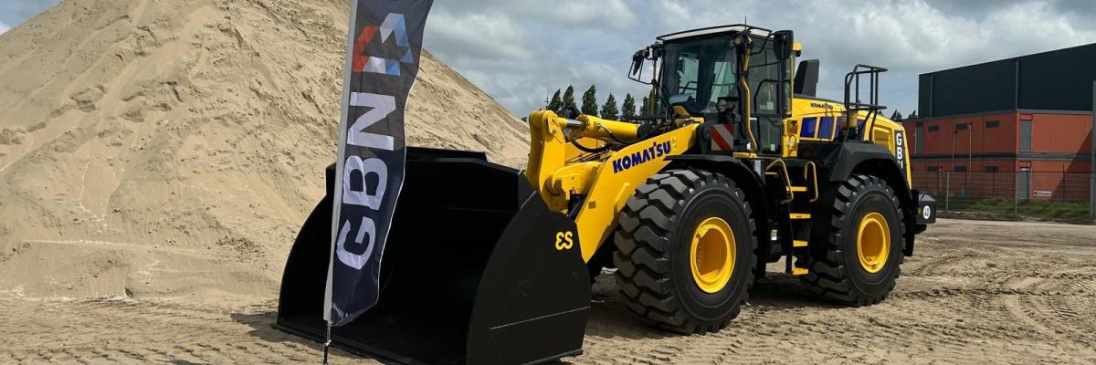 komatsu WA 475-11 wiellader 