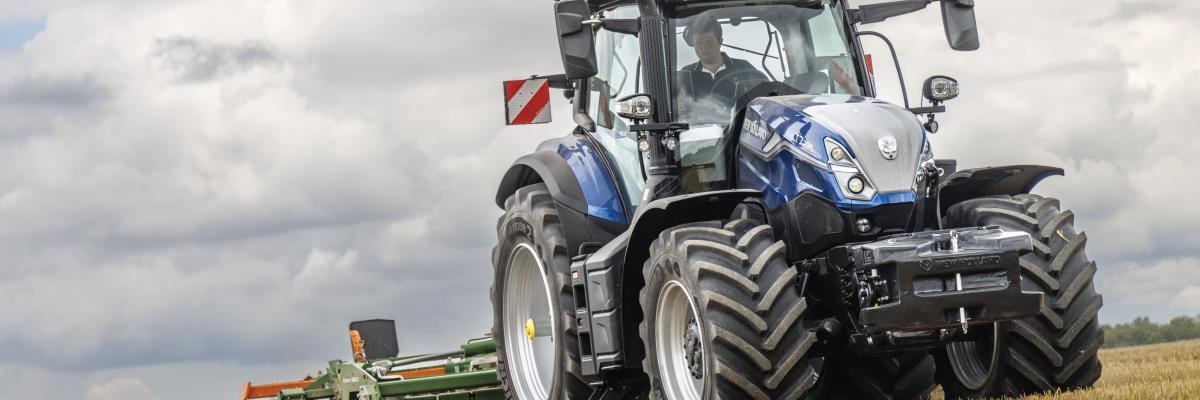 New Holland T 7 SWB