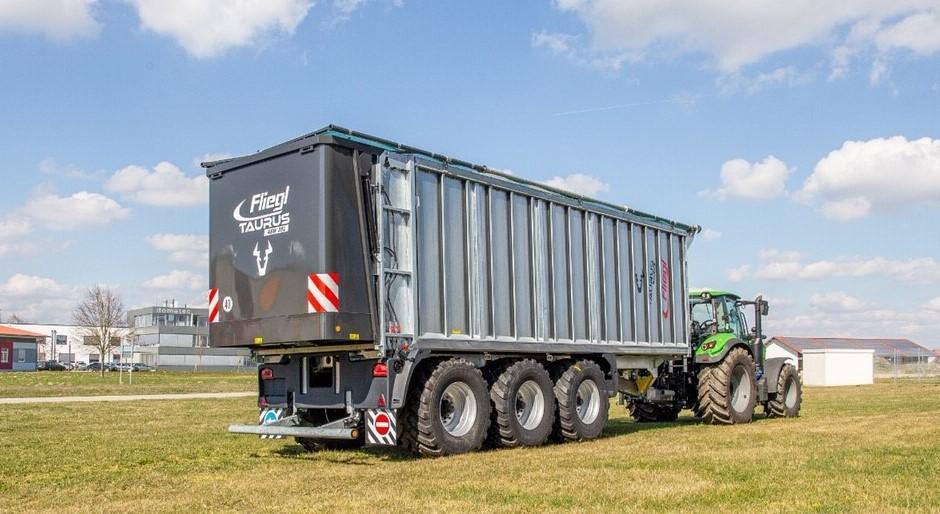 De wagens zijn standaard uitgerust met hydraulische vering van BPW