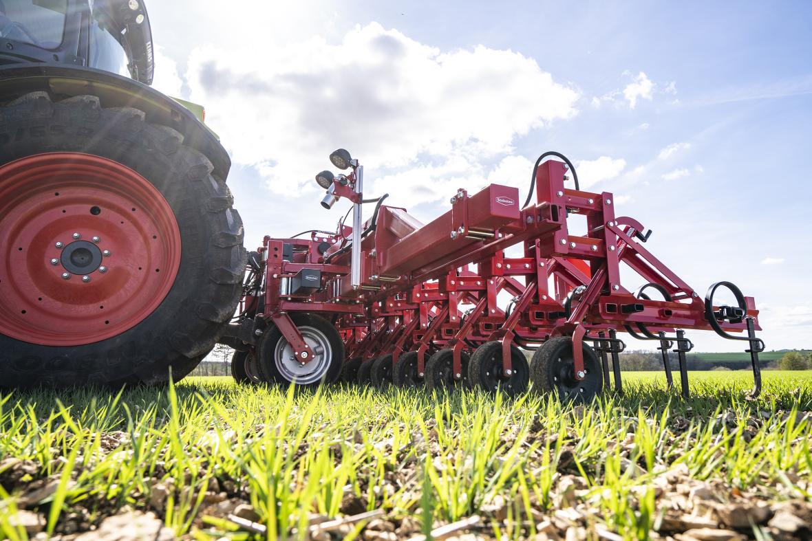 Het bedrijfsonderdeel Crop Care, wordt wel doorgezet.