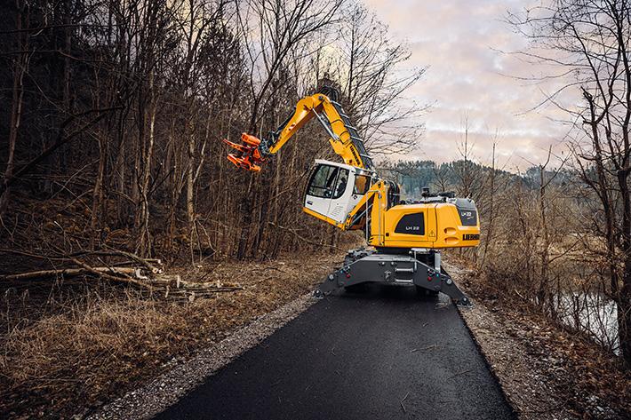 Liebherr graafmachine in bosbouwuitvoering